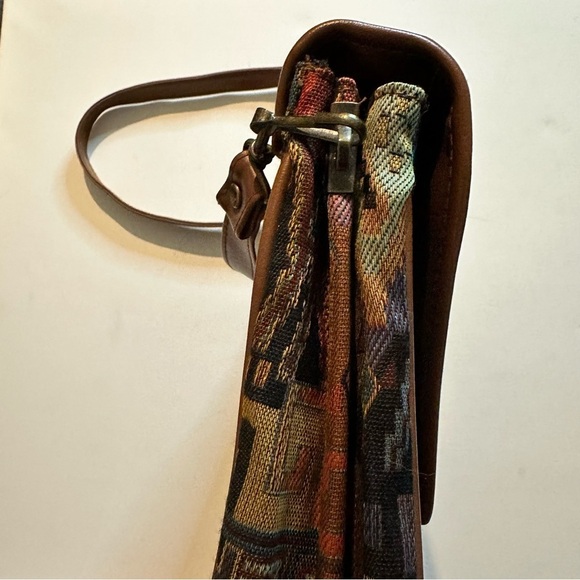Vintage Abstract Aztec Tapestry Multicolor Patterned Women's Crossbody Clasp Bag - Picture 12 of 13